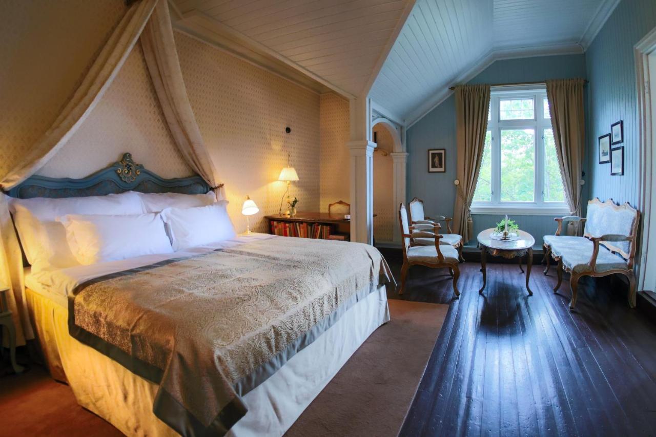 Jervell Gjestehus Hotel Ålesund Buitenkant foto